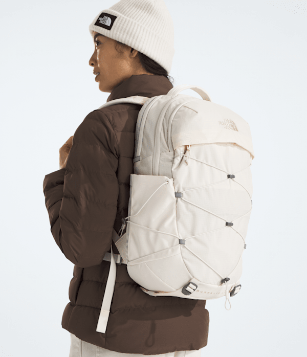Womens Borealis Luxe Backpack  27L TNF Gardenia WhiteBurnt Coral Metallic MODELBACK