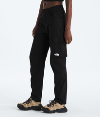 Womens Exploration Cargo Pants TNF MODEL34