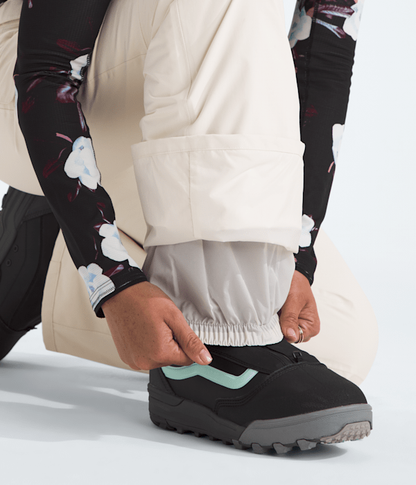Womens Freedom Insulated Pants TNF White Dune MODELALT1