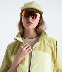 Womens HKe Utility Wind Jacket TNF Lemon MistPear HERO2