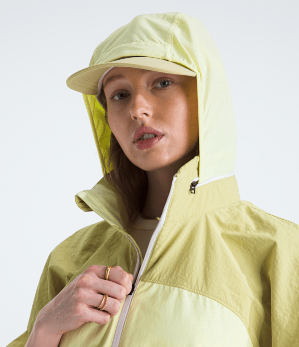 Womens HKe Utility Wind Jacket TNF Lemon MistPear MODELHOOD2