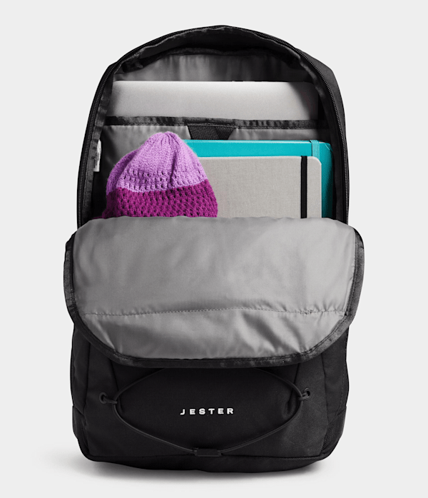 Womens Jester Backpack  27L TNF TNF Black INT