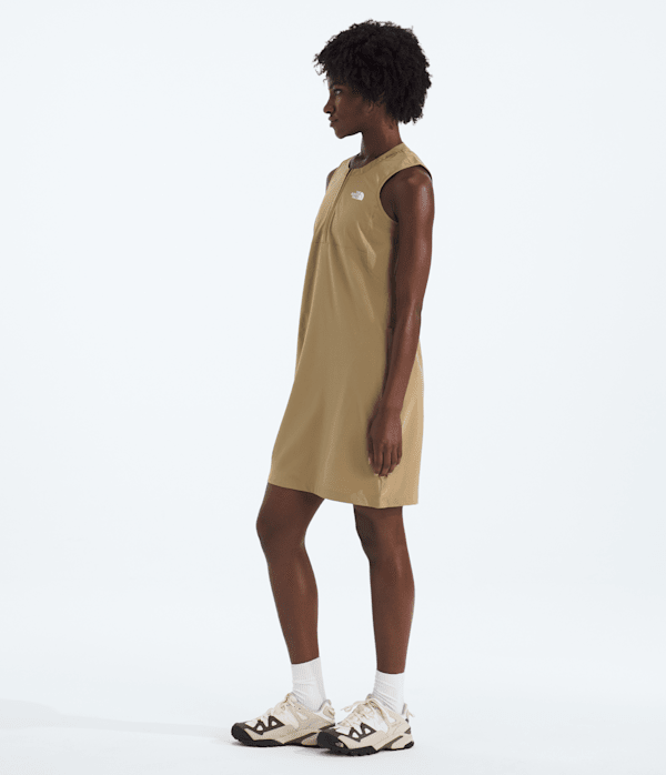 Womens Packable Dress TNF MODEL34