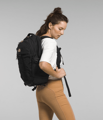Womens Recon Luxe Backpack  30L TNF TNF BlackBurnt Coral MODELBACK