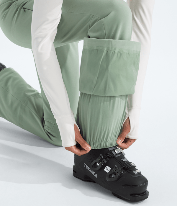Womens Snoga Pants TNF MODELALT1