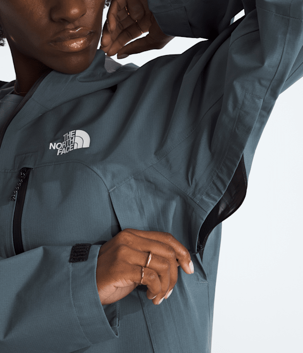 Womens Valley View Jacket TNF MODELALT2